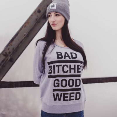 Mikina_Major_Dagga_Bad_Bitches_Seda_1